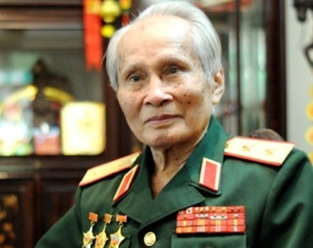 Trung tướng Nguyễn Quốc Thước - nguyên Tư lệnh Quân khu 4 (ảnh: TT)