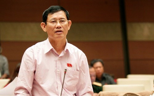 Ông Nguyễn Ngọc Phương phát biểu tại kỳ họp thứ 8 Quốc hội khóa XIII (Ảnh: Duy Linh, VOV)
