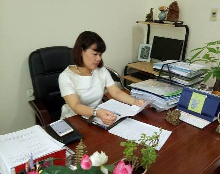 Bà Nguyễn Thu Hiền - Phó trưởng phòng Giáo dục và Đào tạo quận Hai Bà Trưng (ảnh: NHÂN CHÍ).