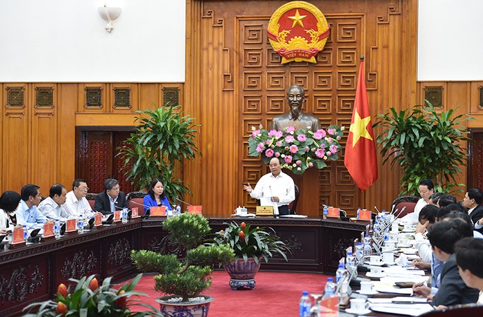 Thủ tướng Nguyễn Xuân Phúc làm việc với lãnh đạo chủ chốt tỉnh An Giang (ảnh: Văn phòng Chính phủ).