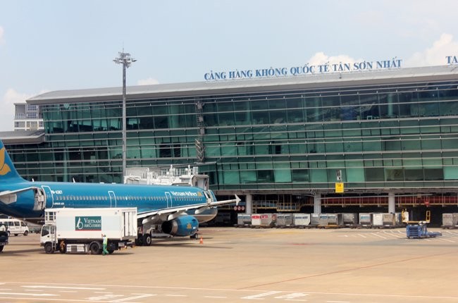 Cảng hàng không quốc tế Tân Sơn Nhất (ảnh đăng trên Báo Công thương).