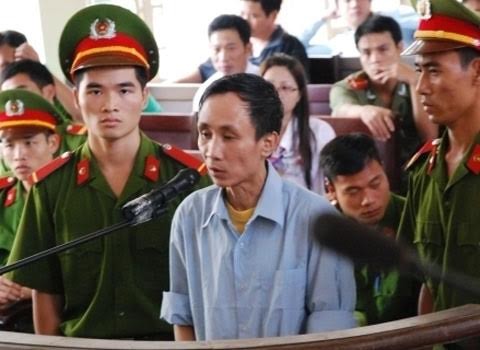 Ông Hàn Đức Long tại tòa (ảnh vietnamnet.vn).