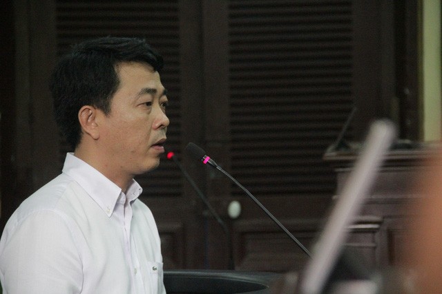 Bị cáo Nguyễn Minh Hùng, nguyên chủ tịch công ty Pharma - đơn vị nhập và bán thuốc ung thư giả. ảnh: NC.