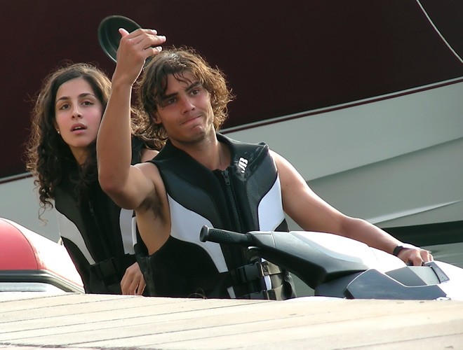 25. Tay vợt Nadal cùng bạn gái Xisca.