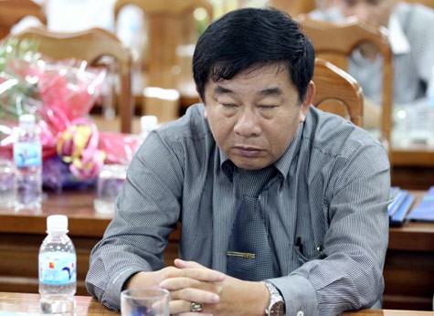 Ông Nguyễn Văn Mùi tại buổi họp tổng kết mùa giải 2011. Ảnh: Quang Minh