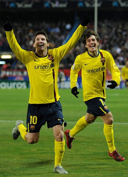 Messi và Bojan là đôi bạn thân thiết cùng nhau đi lên từ đội trẻ Barca.