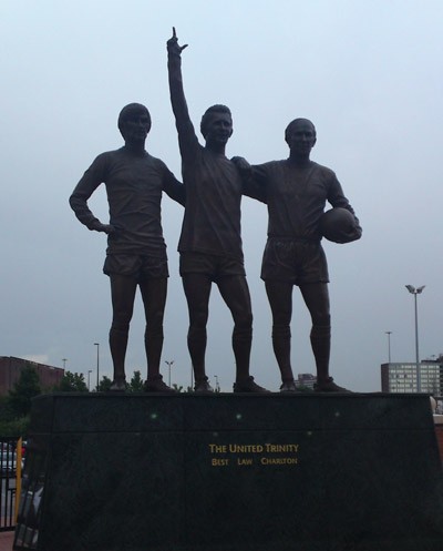 Bức tượng United Trinity.