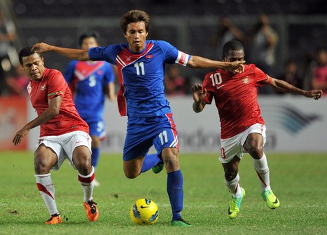 U23 Indonesia (áo đỏ) đã có khởi đầu suôn sẻ.