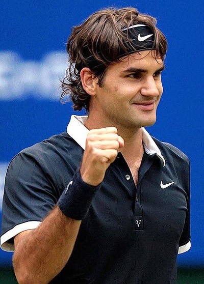 Chiến thắng vất vả của Roger Federer.