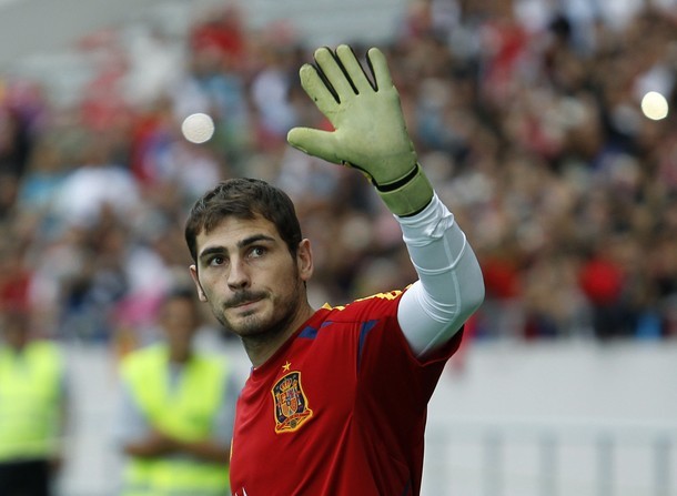 Iker Casillas trong màu áo ĐTQG Tây Ban Nha.