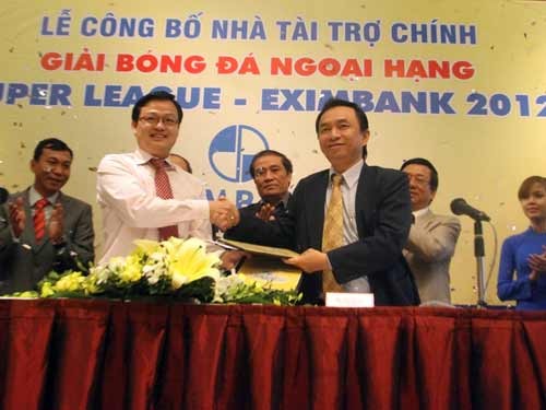 Năm tuần sau khi có tên mới: Super League, Giải Vô địch quốc gia Việt Nam trở lại tên cũ V-League.