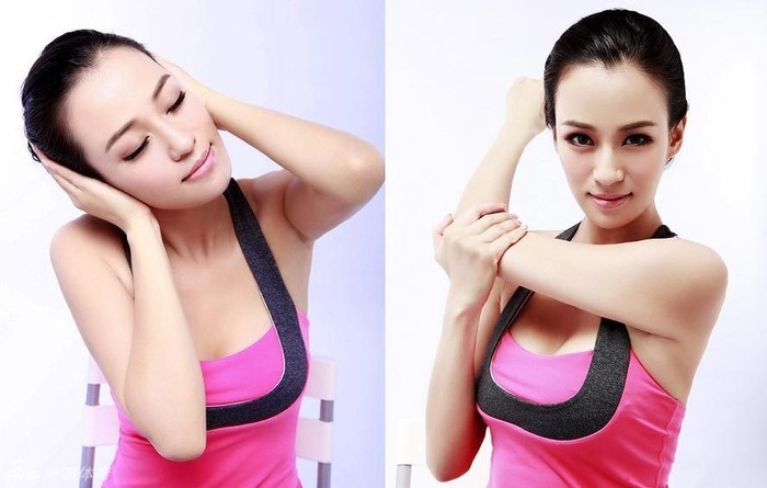 Người đẹp Trung Quốc Mi Ya luyện tập Yoga.