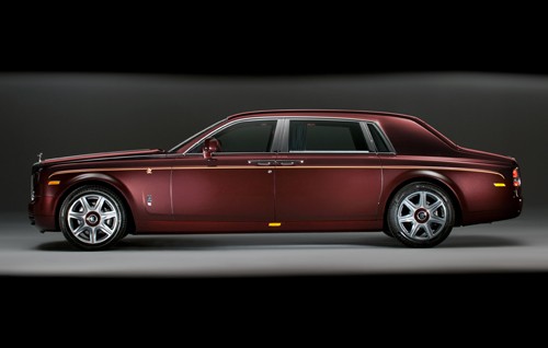 Cận cảnh Rolls-Royce Phantom siêu sang cho năm Rồng