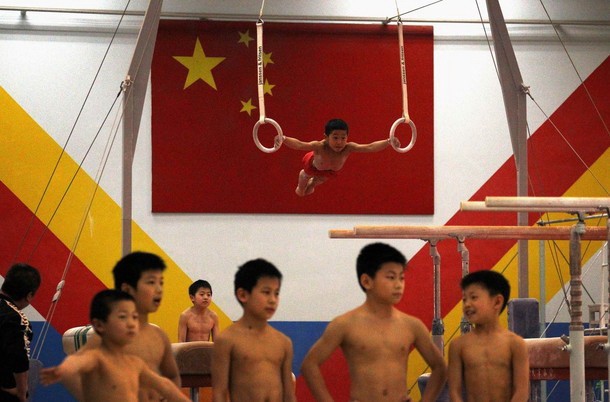 Bí quyết Trung Quốc áp đảo Olympic: Cưỡng chế tập khi trẻ mới lên 3 ảnh 1