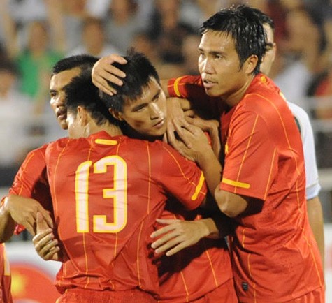 Công Vinh rất muốn trả món nợ thua 0-3 trước Indonesia ngay tại Mỹ Đình năm 2004.