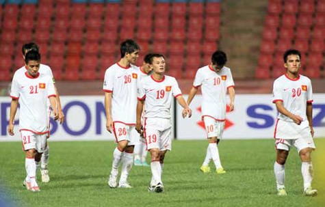 Sự rệu rã của đội tuyển Việt Nam là kết quả tất yếu của nền bóng đá “xây nhà từ nóc”.