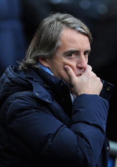 Pep sợ rơi vào tình cảnh như Mancini nếu đến City.