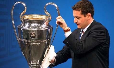 UEFA muốn một trận chung kết Champions League giữa Barca và Real?