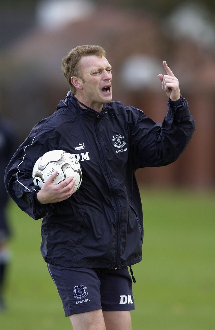 David Moyes trên sân tập Bellefield của Everton (2002)