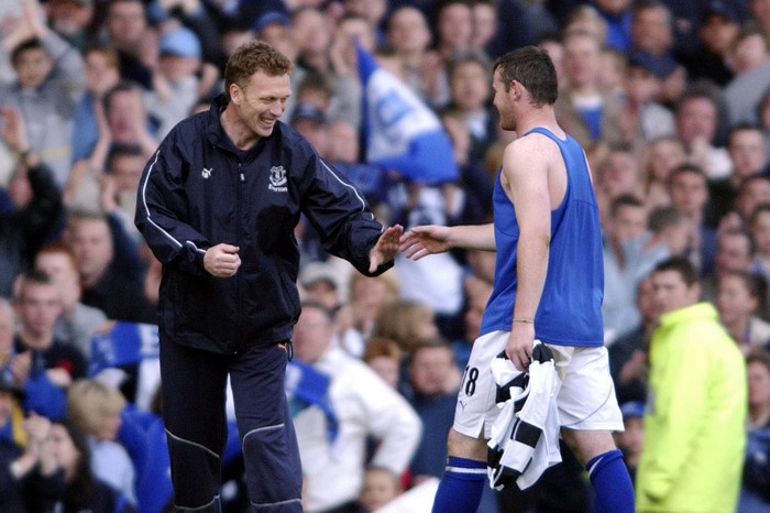 David Moyes chúc mừng Wayne Rooney sau một trận đấu của Everton (2003)