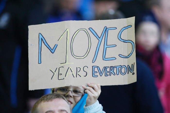 Tấm banner kỷ niệm 10 năm David Moyes dẫn dắt Everton (2012)