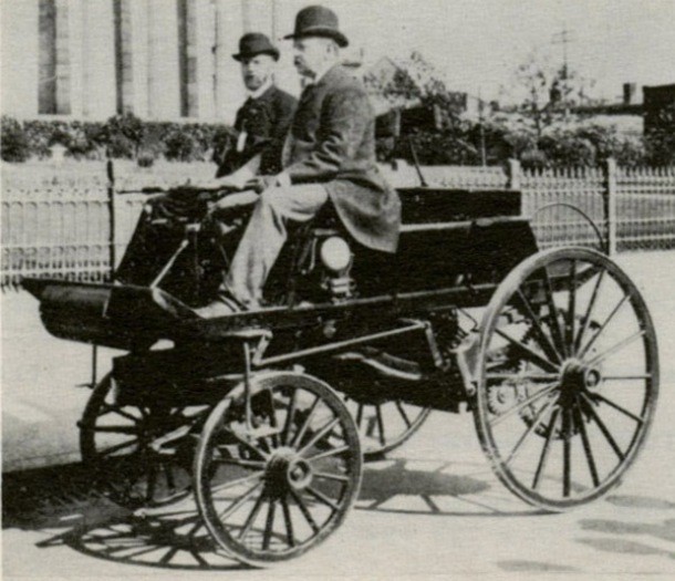 Chiếc xe điện đầu tiên trên thế giới xuất hiện trên đường phố Philadelphia vào năm 1894