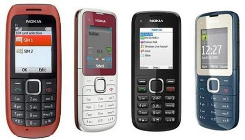 Nokia C1-00 và C2-00 có kiểu dáng khá đơn giản