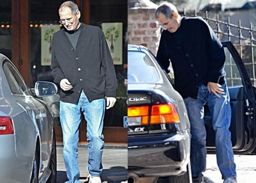 8/2011: Steve Jobs từ chức giám đốc điều hành Apple vì lý do sức khỏe. 5/10/2011: Apple thông báo Steve Jobs đã qua đời, thọ 56 tuổi./.