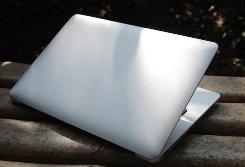 MacBook Air "nhái" giá chỉ hơn 8 triệu đồng ảnh 4