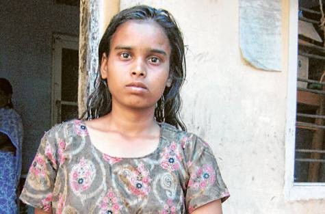 Shravana, 17 tuổi đã quyết định đi ăn xin để thực hiện ước mơ thành cô giáo