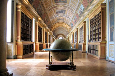 Thư viện lâu đài Fontainebleau, Pháp