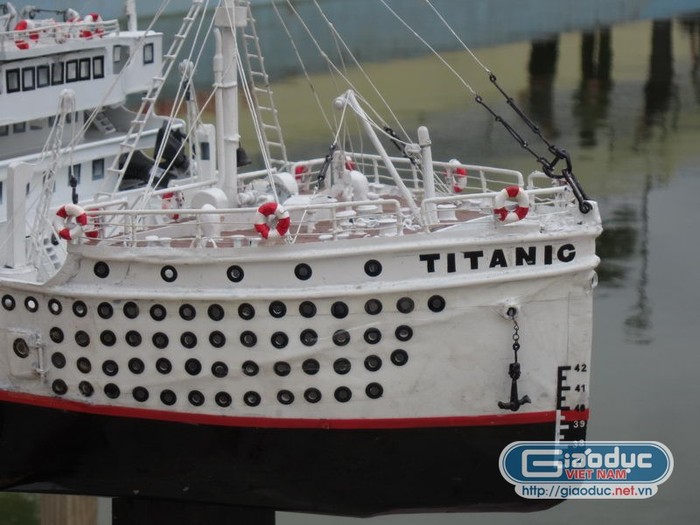 Mũi tàu nơi Jack Dawson và Rose DeWitt Bukater đã đứng dang tay cùng nhau tạo nên một hình ảnh bất diệt của bộ phim Titanic