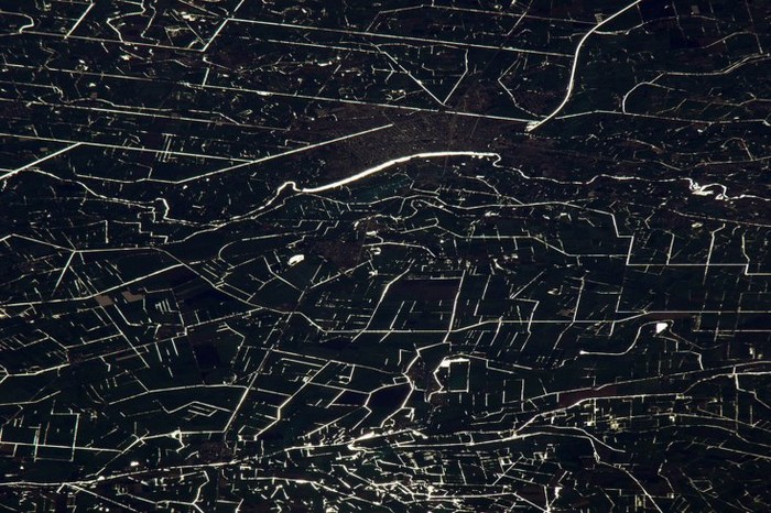 28. Nét vẽ những con kênh đào từ không gian (23/5/2011)