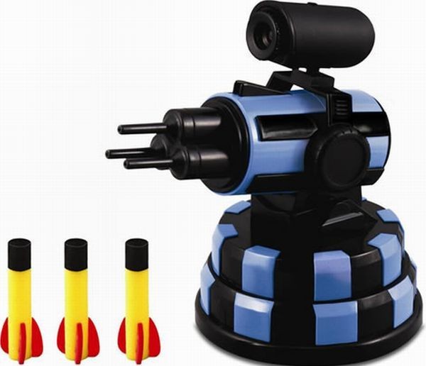 8. Webcam súng phóng hỏa tiễn - Missile Launcher webcam Webcam hình súng phóng hỏa tiễn là một webcam đa chức năng và có tên là USB MSN Missile Launcher. Chiếc camera này có thể tháo lắp tùy ý và có phần mềm đi kèm giúp bạn dễ dàng sử dụng dịch vụ nhắn tin MSN.