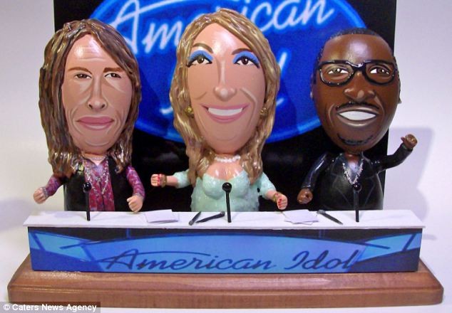 Ban giám khảo cuộc thi American Idol gồm Steven Tyler, Jennifer Lopez và Randy Jackson
