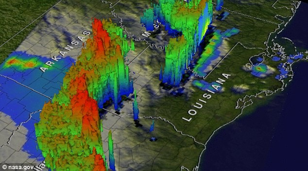 “Đám” lốc xoáy quét qua Texas, Louisiana và miền Nam Arkansas