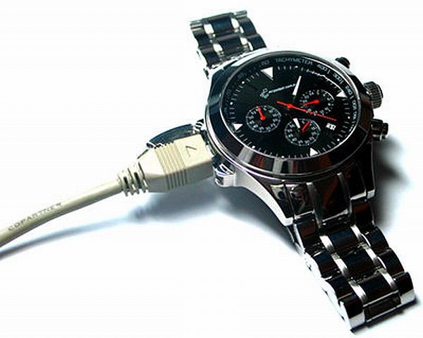 7. Đồng hồ MR. Gadget Executive Watch 1 GB Đây không phải đồng hồ USB duy nhất trên thị trường, nhưng có kiểu dáng vô cùng đẹp mắt và hiện đại. Mr. Gadget có khả năng lưu trữ dự liệu thông qua USB 1G, tương thích với hệ điều hành Windows, Mac OS và có độ chính xác cao.