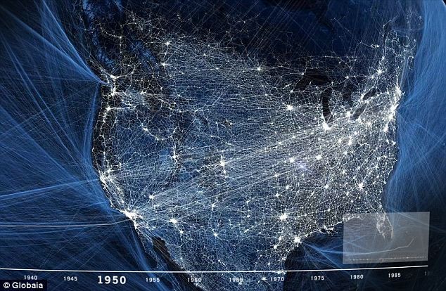 Hình ảnh nước Mĩ mà bạn chưa từng nhìn thấy trước đây: Các Bang được thắp sáng bằng mạng lưới giao thông chằng chịt