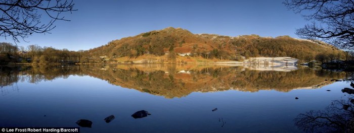 Mùa thu ở Loughrigg Tarn, vùng hồ Lake District