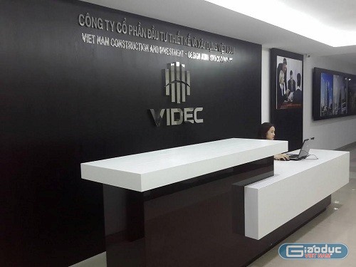 Công ty Cổ phần đầu tư thiết kế và xây dựng Việt Nam (VIDEC) là chủ đầu tư của dự án.