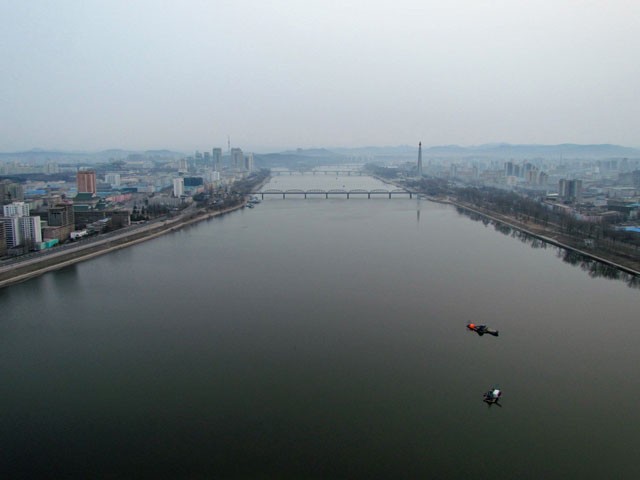 Dòng sông Taedong chạy dọc thủ đô Bình Nhưỡng.