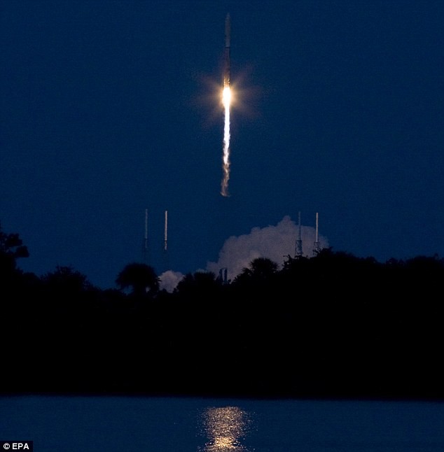 OTV-2 được phóng trên tên lửa đẩy Atlas 5 từ trạm không quân Cape Canaveral vào ngày 5/3/2011.