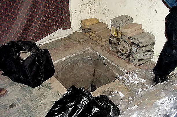198 gói cocaine đã được phát hiện ở Nogales, dọc biên giới Mỹ-Mexico.