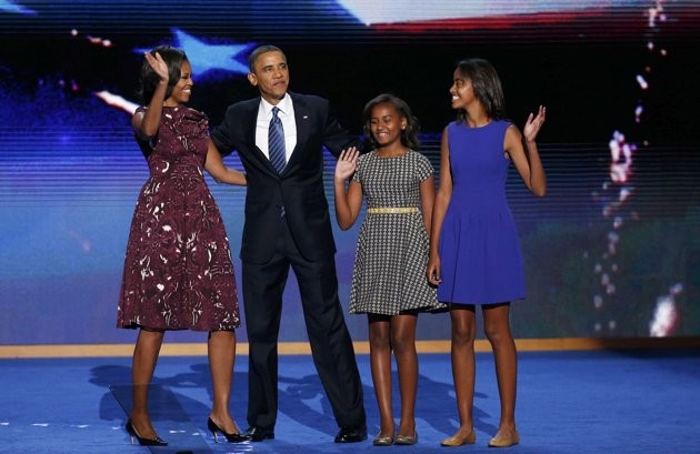 Mới đây, ông Obama đã chấp nhận đề cử Tổng thống Mỹ của đảng Dân chủ trong phiên họp cuối cùng của Đại hội toàn quốc đảng Dân chủ ngày 6/9. Cả hai cô con gái của ông Obama đều đã ra dáng thiếu nữ.