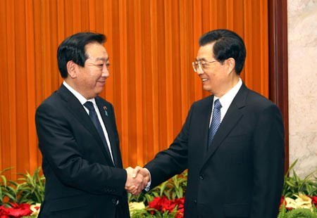 Thủ tướng Nhật Bản Yoshihiko Noda và Chủ tịch Trung Quốc Hồ Cẩm Đào.