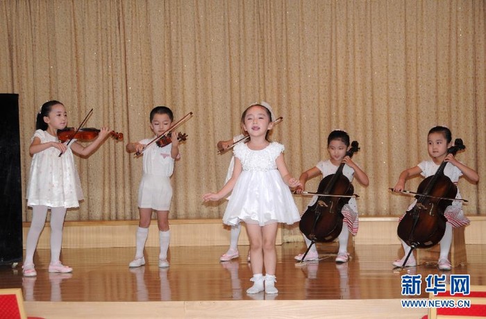 Các bé theo học tại trường mẫu giáo Kyongsang tuy còn nhỏ tuổi nhưng đều có năng khiếu thiên bẩm về âm nhạc.