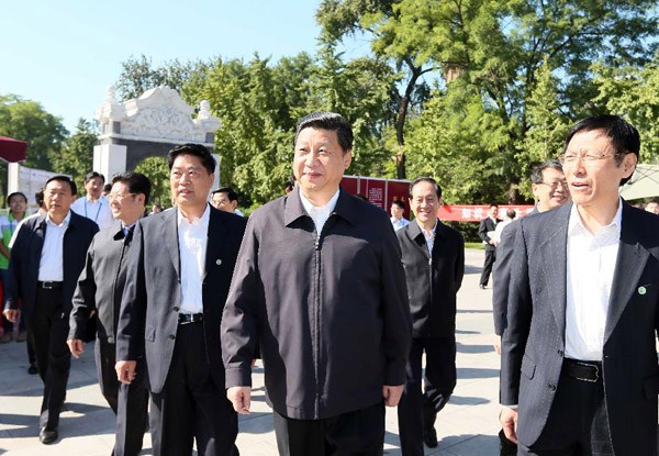 Phó Chủ tịch Trung Quốc Tập Cận Bình tới Đại học Nông nghiệp Trung Quốc ở Bắc Kinh.