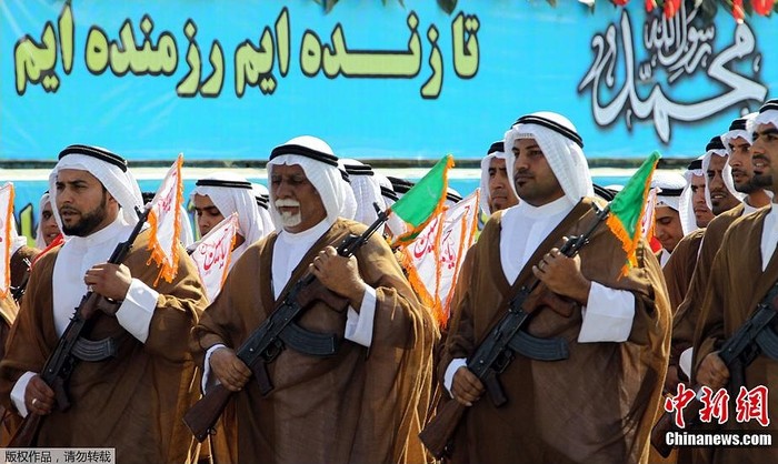Các thành viên lực lượng dân quân tình nguyện Basij.