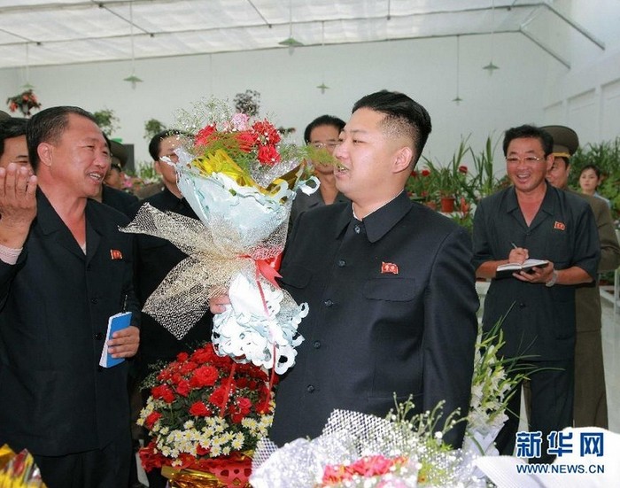 Điểm dừng chân thứ hai của ông Kim Jong-un là Viện nghiên cứu trồng hoa Bình Nhưỡng.