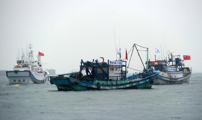 Đại diện của ngư dân Đài Loan đã trả lời các phóng viên rằng các tàu cá sẽ tập trung ở vùng biển cách khoảng 37 km về phía tây nam của nhóm đảo Senkaku và di chuyển xung quanh các hòn đảo.